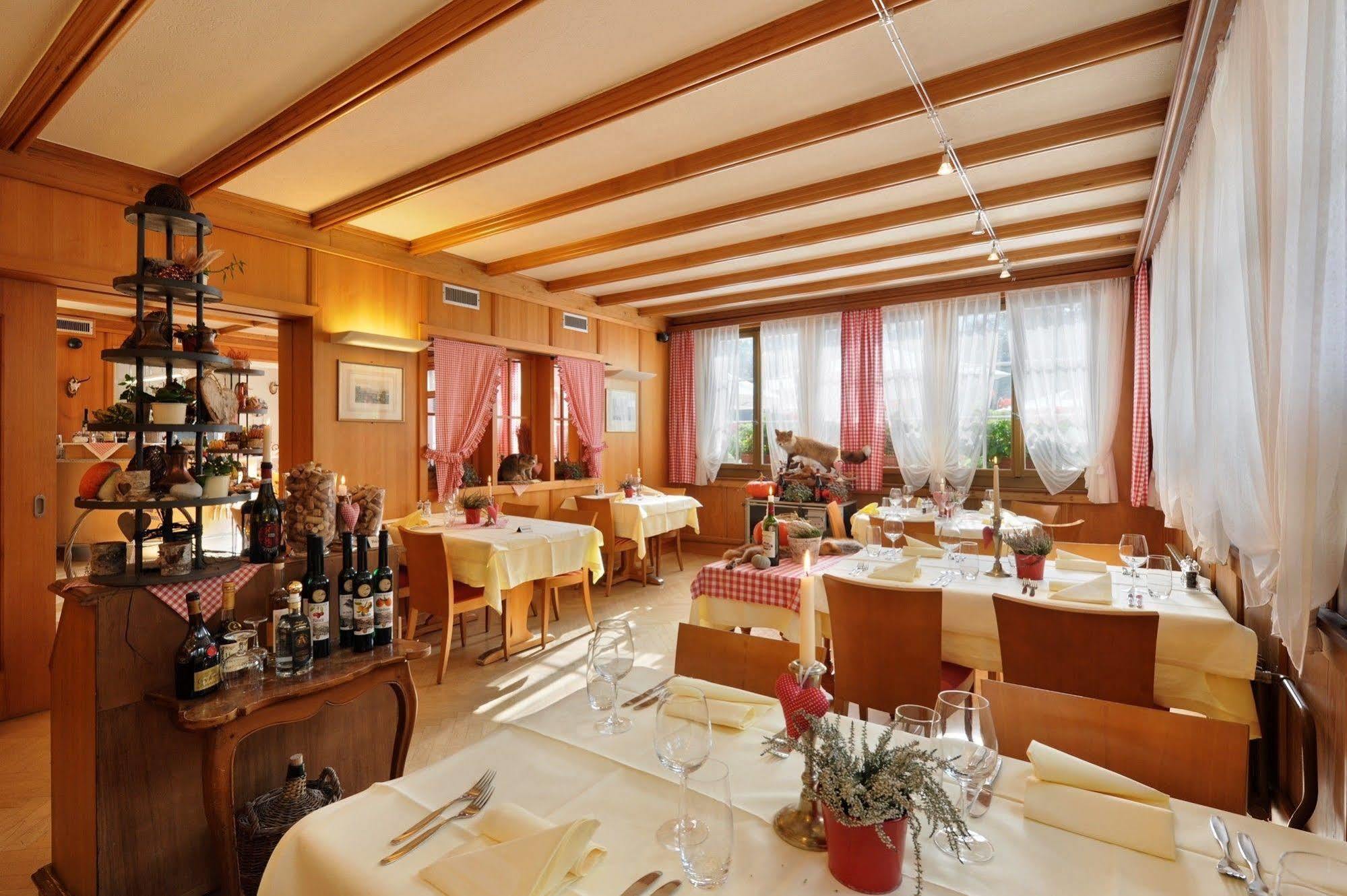 Gasthaus Paxmontana Sachseln Eksteriør billede