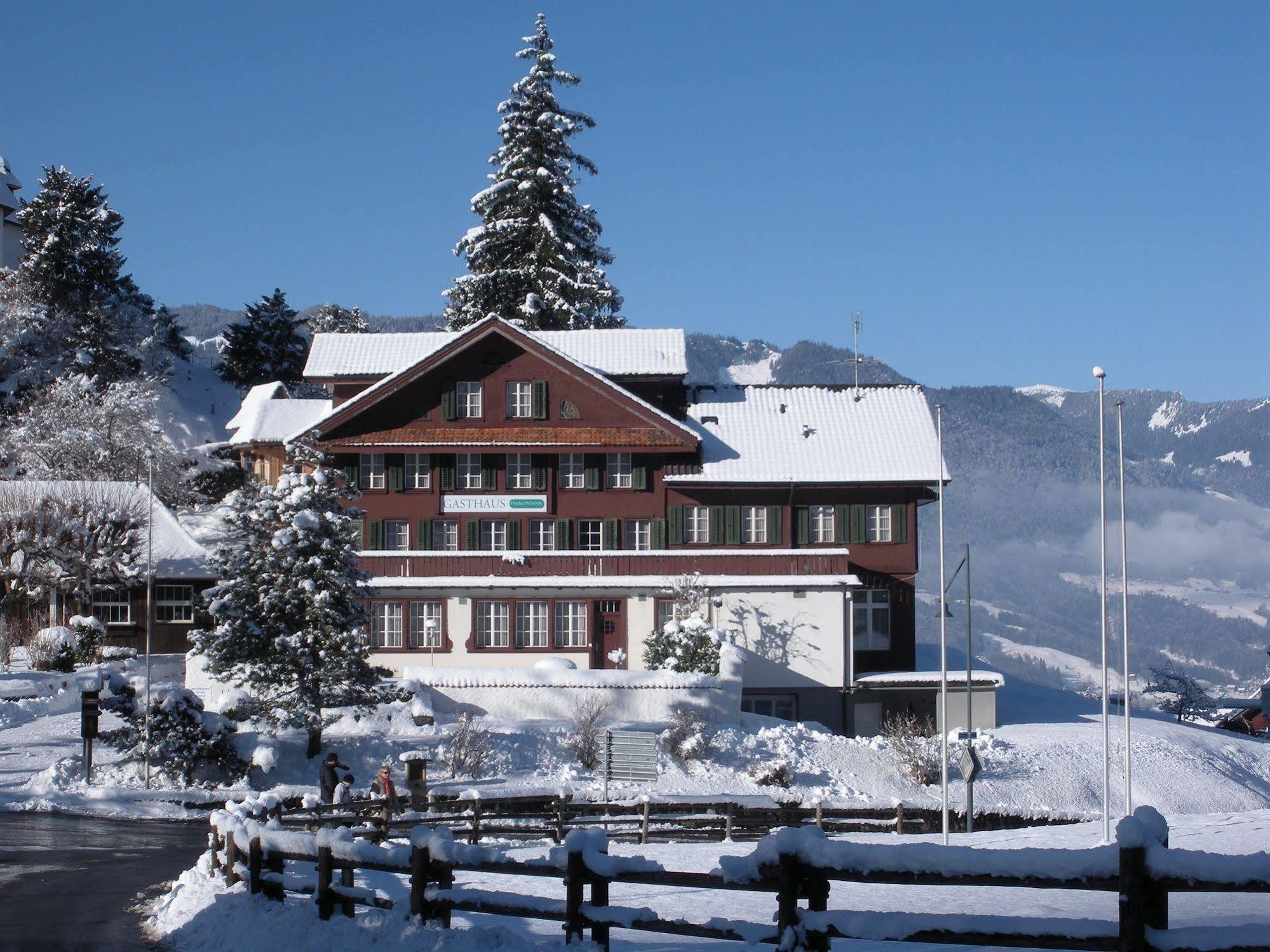 Gasthaus Paxmontana Hotel Sachseln Eksteriør billede